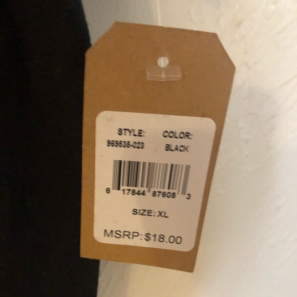 Converse Tee NEW ! - Picture 3 of 4